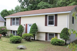 10 Fenwood Ave, Smithfield, RI 02917