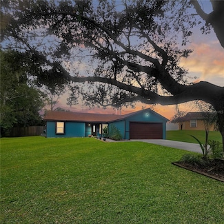 2930 Malcolm Dr, Deltona, FL 32738