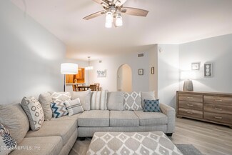 4202 Serena Cir, Saint Augustine, FL 32084