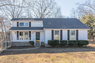 1312 Gip Manning Rd, Clarksville, TN 37042