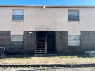 303 E Wellington Ct Unit 59, Tampa, FL 33604