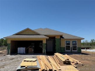 10912 S 271st Ave E, Coweta, OK 74429