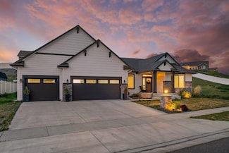19715 E 11th Ave, Greenacres, WA 99016