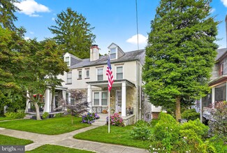 7 Parkside Ave, Lancaster, PA 17602