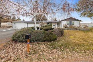 715 S 46th Ave, West Richland, WA 99353