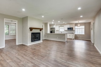 7274 Yolanda Dr, Fort Worth, TX 76112