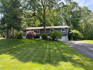 11 Huckleberry Ln, Sharon, MA 02067