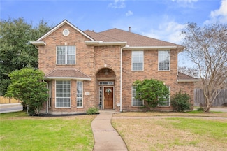 1605 Dominik Dr, College Station, TX 77840