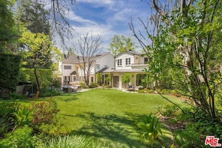 11982 Brentridge Ln, Los Angeles, CA 90049