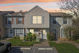 16143 Rambling Vine Dr E, Tampa, FL 33624
