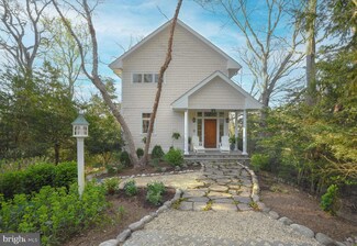 43895 Drum Cliff Rd, Hollywood, MD 20636