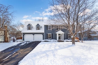 15327 Village Woods Dr, Eden Prairie, MN 55347