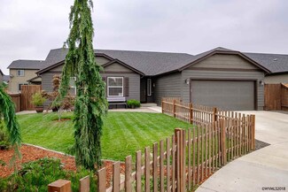 3803 Alameda Ct NE, Albany, OR 97322