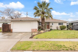 4352 E Buckingham Way, Fresno, CA 93726