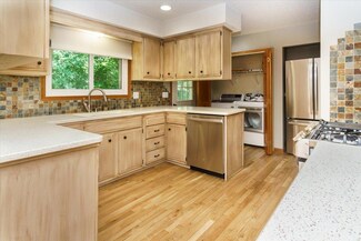 8335 W Bush Lake Rd, Bloomington, MN 55438