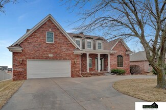 1310 Smoky Hill Rd, Lincoln, NE 68520