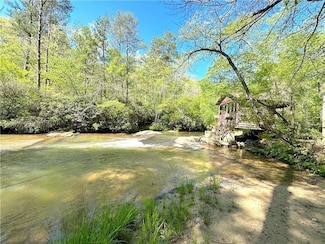 315 Mill House Dr, Salem, SC 29676