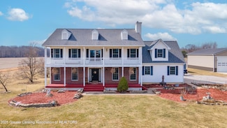 5882 S Clinton Trail, Eaton Rapids, MI 48827