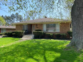 6829 Ironwood Ave, Gary, IN 46403
