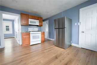 167 Baxter St Unit 2, Pawtucket, RI 02861
