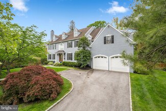 216 Midland Ave, Wayne, PA 19087