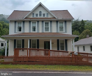 21506 Creek Side Dr SW, Westernport, MD 21562