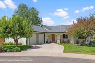 433 Eagles View Ct, Silt, CO 81652