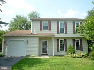 204 Heather Dr, Harrisburg, PA 17112