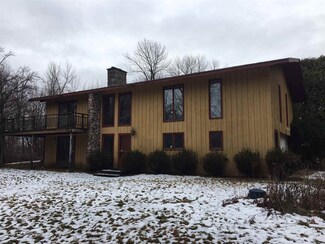 13 General Greene Rd, Shelburne, VT 05482