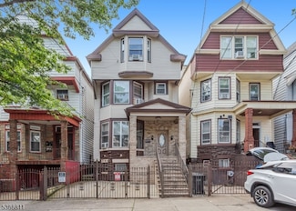 320 Clifton Ave, Newark, NJ 07104