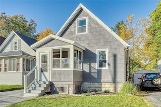 133 Akron St, Rochester, NY 14609