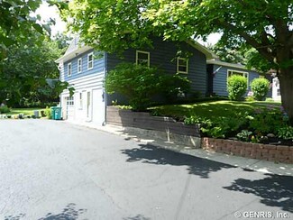 8048 E Main Rd, Le Roy, NY 14482