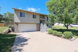 1265 Degeest Dr, Rapid City, SD 57703