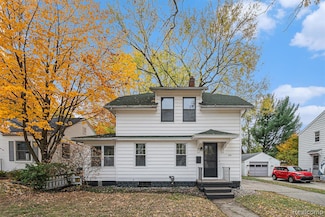 610 N Dexter Dr, Lansing, MI 48910