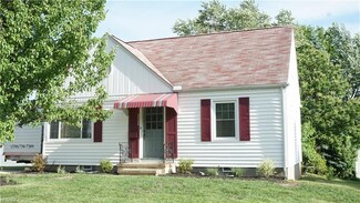 2324 Marcia Blvd, Cuyahoga Falls, OH 44223