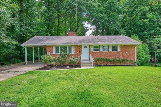 7112 Dalhouse St, Springfield, VA 22151