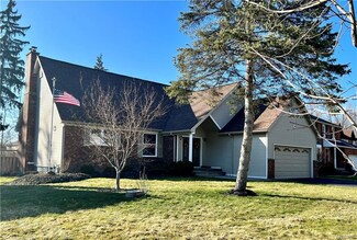 138 Misty Ln, East Amherst, NY 14051