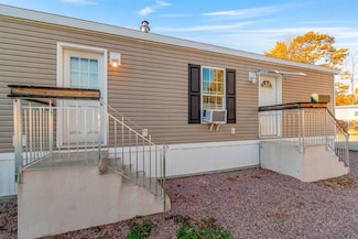 37 Avenue C, Burlington, VT 05408