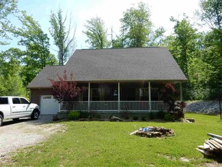 5315 Creekview Ln, Cannelton, IN 47520