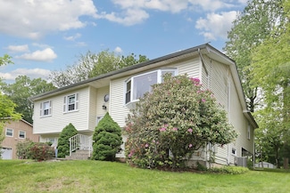 29 Park Terrace, Valley Cottage, NY 10989