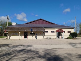 3124 Roberts St, Caledonia, WI 53108