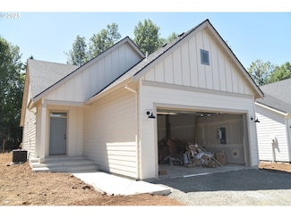 845 Oakleaf Way, Silverton, OR 97381