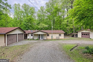 4618 Jones Gap Rd, Hiawassee, GA 30546