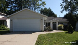 120 Alten Ave NE, Grand Rapids, MI 49503