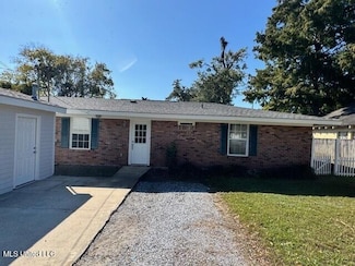 312 Ulman Ave Unit B, Bay Saint Louis, MS 39520