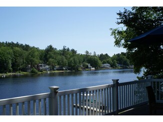14 Round Hill Rd, Sandown, NH 03873