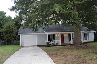 446 Pheasant Run Dr, Evans, GA 30809