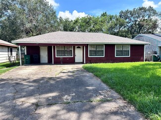 6111 Westover St, Houston, TX 77033