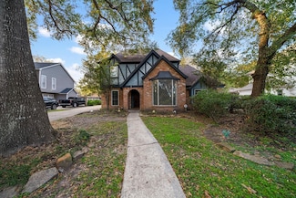 6714 Brittany Park Ln, Houston, TX 77066