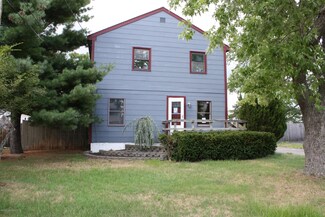 719 Oak St, Lakehurst, NJ 08733